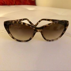Accessories - FREE IN BUNDLE Cat Eye Sunglasses Accessories - FREE IN BUNDLE Cat Eye Sunglasses